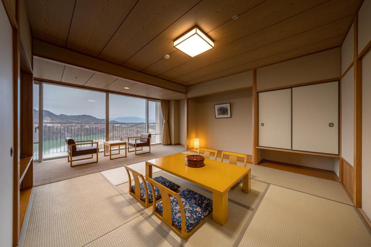 Enakyo Onsen Hotel Yuzuriha Exteriér fotografie