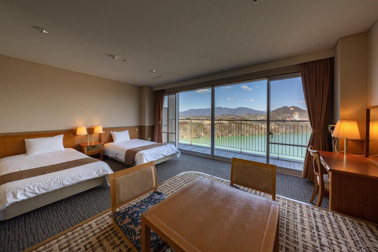Enakyo Onsen Hotel Yuzuriha Exteriér fotografie